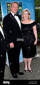 Al Gore and Tipper Gore: a Look into Their Partnership